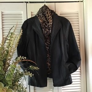 ❤️Black Leather Jacket,  EUC (XL)❤️